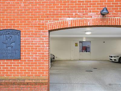 Picture 19